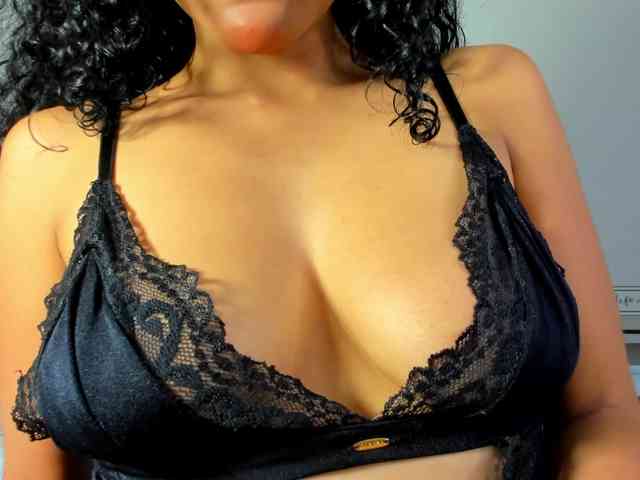 rouse-sexy-hotxx77 webcam