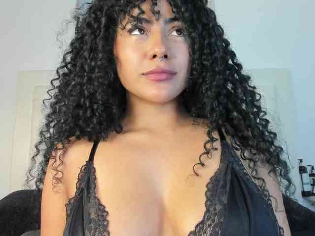 rouse-sexy-hotxx77 webcam