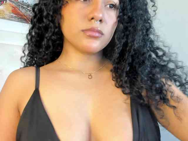 rouse-sexy-hotxx77 webcam