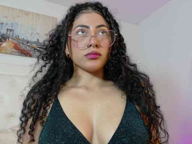 rouse-sexy-hotxx77 webcam