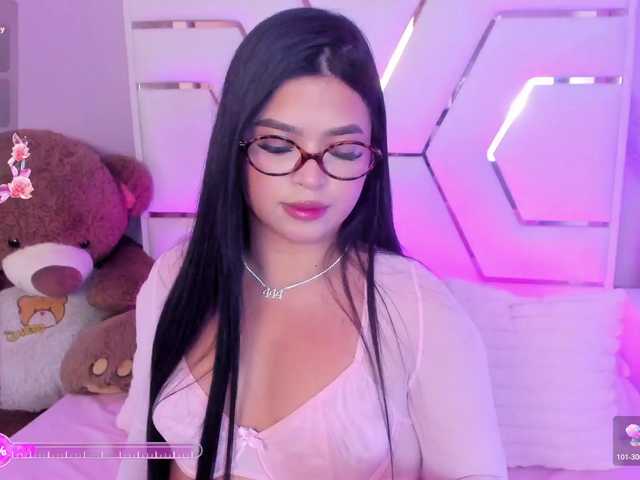 LauraSierra's BongaCams show and profile