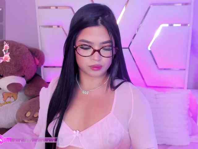 LauraSierra Live Webcam on BongaCams