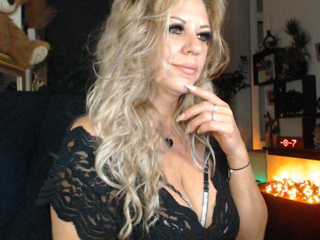 LadyVelvet