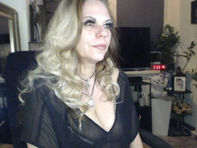 LadyVelvet