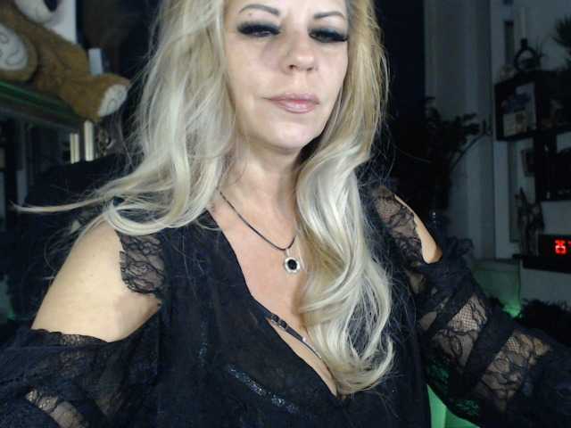 LadyVelvet