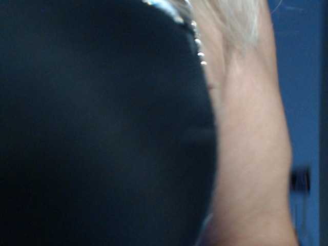 LadyVelvet live cam on BongaCams
