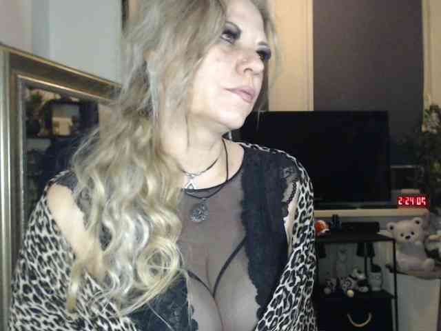 LadyVelvet
