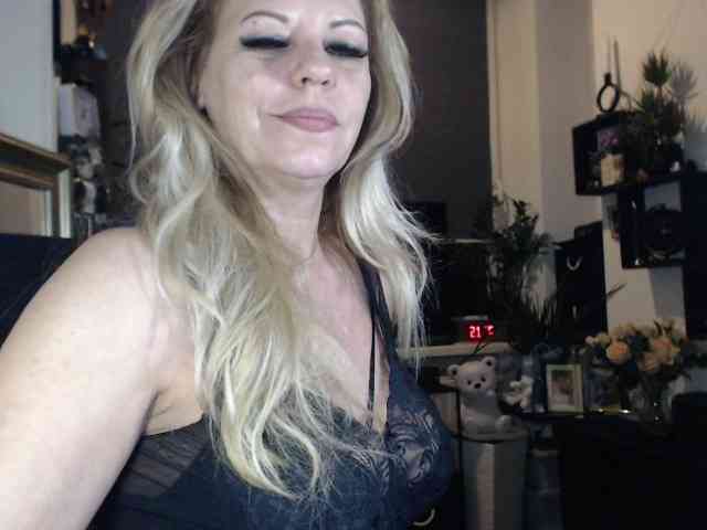 LadyVelvet