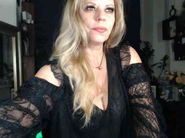 LadyVelvet