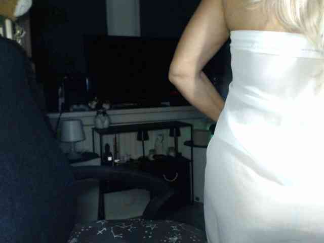 LadyVelvet webcam