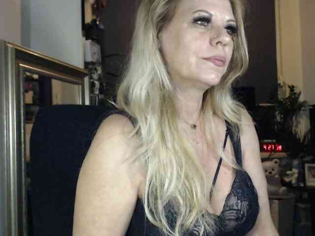 LadyVelvet Live Webcam on BongaCams