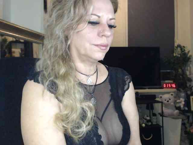 LadyVelvet