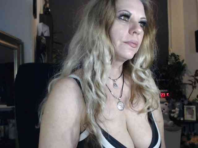 LadyVelvet