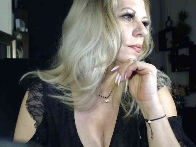 LadyVelvet