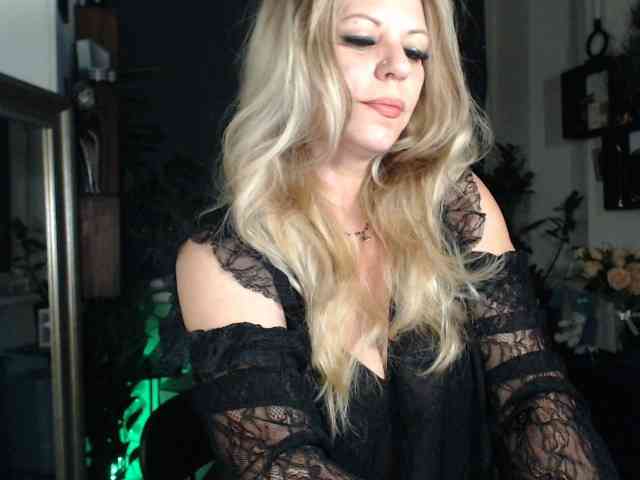 LadyVelvet
