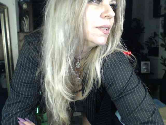 LadyVelvet