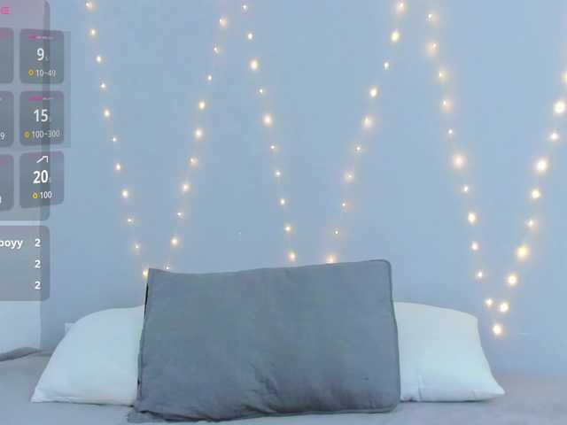 TaraCarson live cam on BongaCams