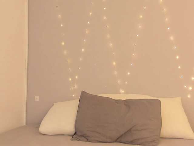 TaraCarson live cam on BongaCams