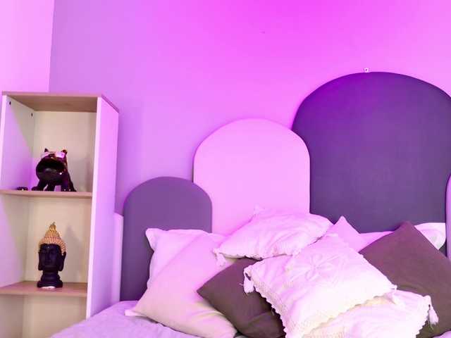 TaraCarson's BongaCams show and profile