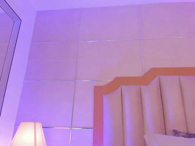 MaddieParker live cam on BongaCams