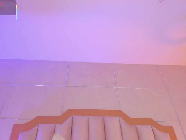 MaddieParker live cam on BongaCams