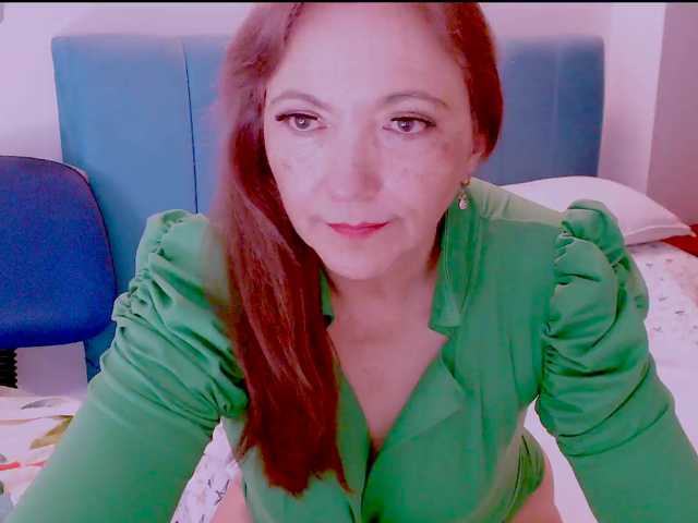Kendraline live cam on BongaCams