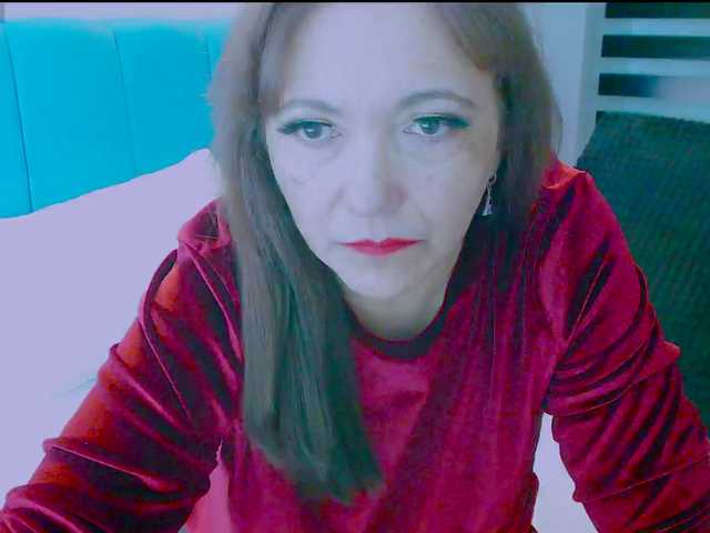 Kendraline live cam on BongaCams