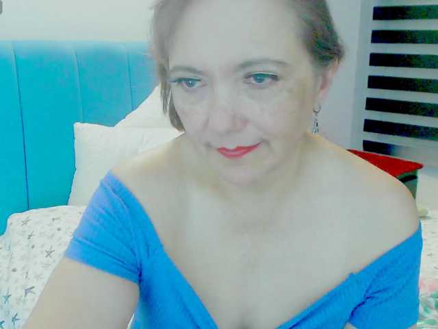 Kendraline, en directo ahora en BongaCams