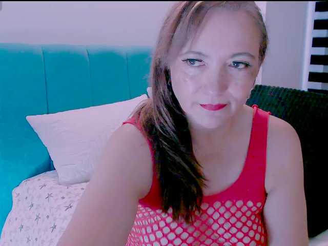 Kendraline live cam on BongaCams