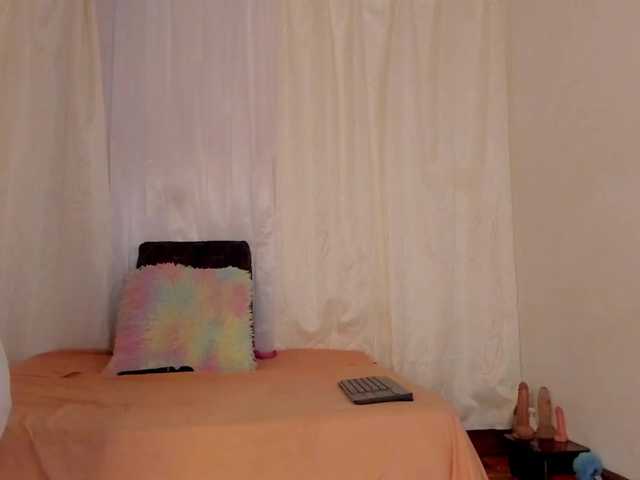 Abbyjonhs live cam on BongaCams