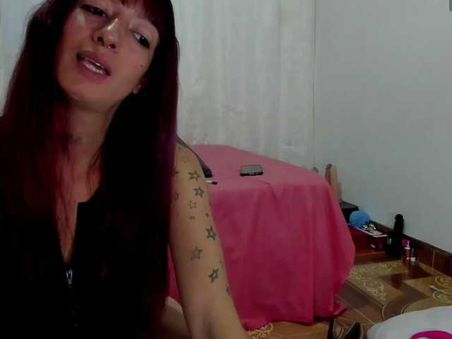 Abbyjonhs live cam on BongaCams