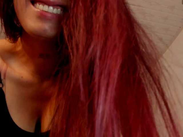 Abbyjonhs, en vivo ahora en BongaCams