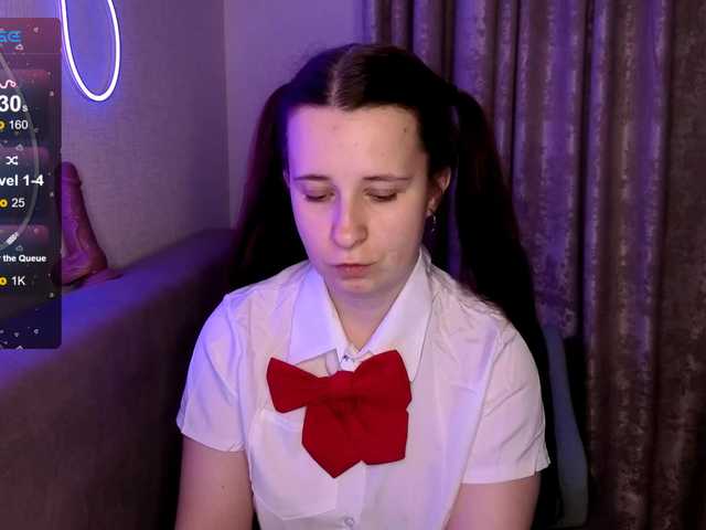 Lynn live cam on BongaCams