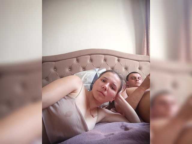 UAlinas2003 live cam on BongaCams