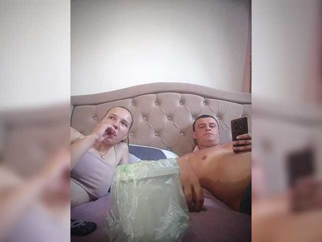 UAlinas2003 live cam on BongaCams