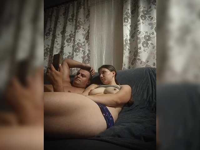 UAlinas2003 live cam on BongaCams
