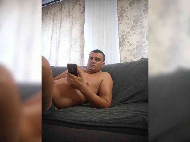 UAlinas2003 webcam