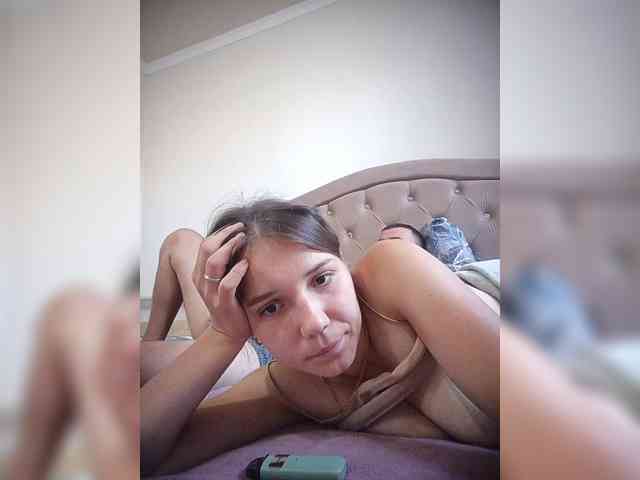 UAlinas2003 Sex Cam Show