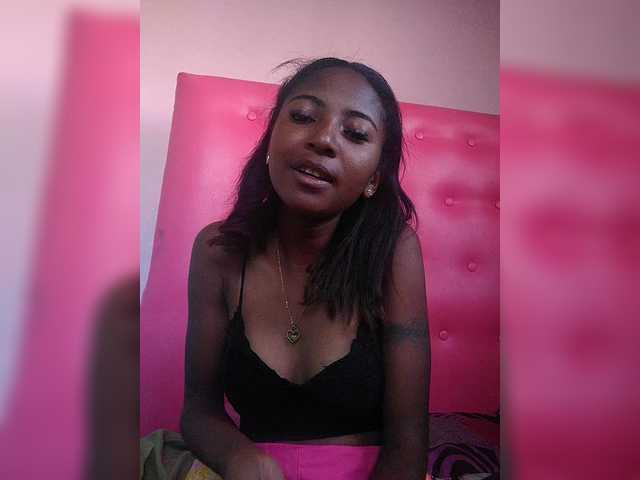Nathasexya live cam on BongaCams