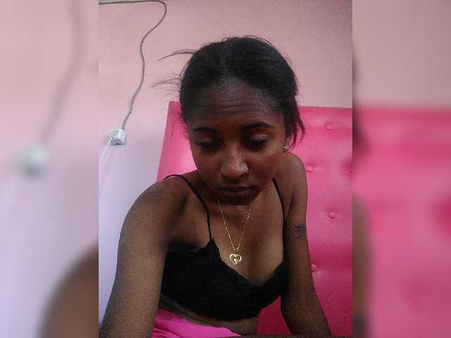 Nathasexya live cam on BongaCams
