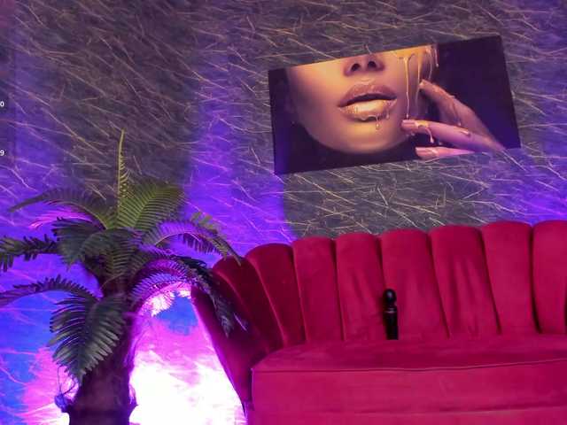 izabelatessa live cam on BongaCams
