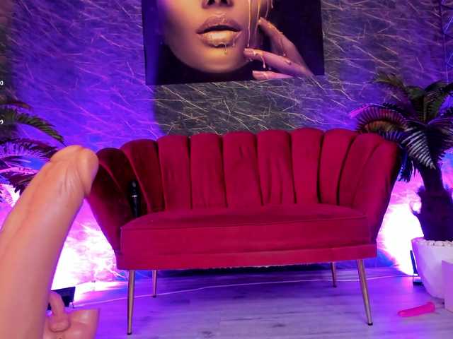izabelatessa live cam on BongaCams