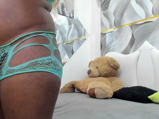 camiilosaortega live webcam show