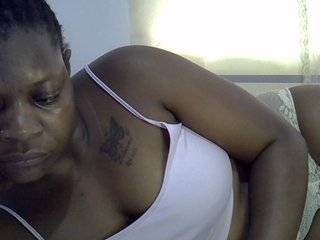 Juicyass-02's Live Webcam