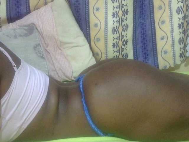 Juicyass-02