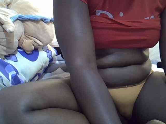 Juicyass-02 webcam