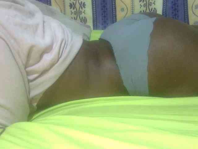 Juicyass-02 webcam