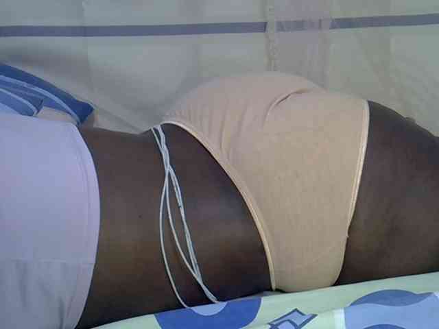 Juicyass-02 webcam
