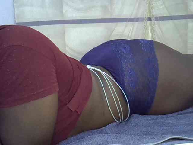 Juicyass-02