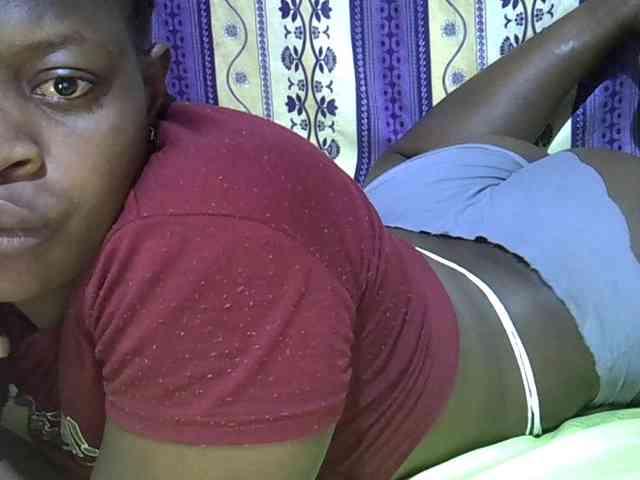 Juicyass-02 webcam